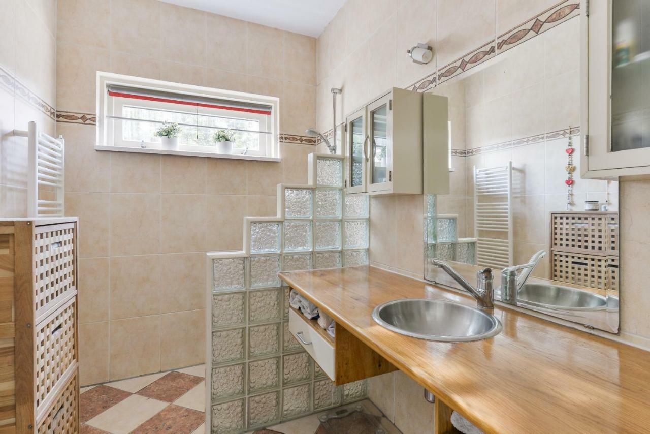 Spacious Family Home Halfweg Ngoại thất bức ảnh